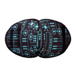 Ögonlapp för amblyopibehandling. Lämplig för barn som använder glasögon. Märket är Kay Fun Patch och den rekommenderas av ortoptister. Den är svart med gamer-motiv. Den heter Electronic.