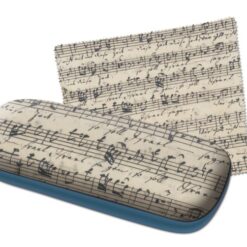 Detta stilfulla glasögonfodral är prytt med noter från Die Kantate av bl.a. J.S. Bach.